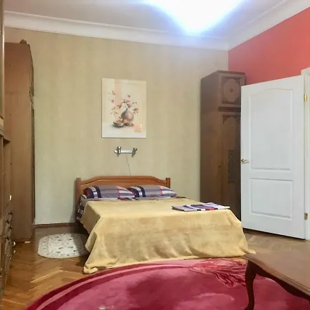 Апартаменты Отрада Французский бульвар *